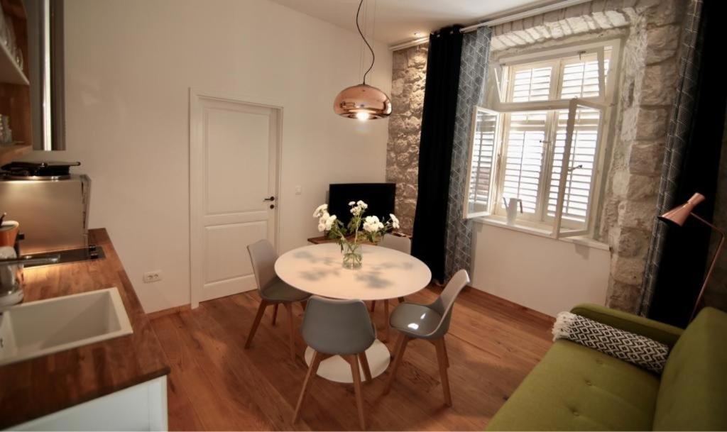 Apartments Cava ดูบรอฟนิก ห้อง รูปภาพ